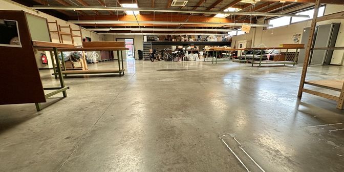 Bedrijfsvastgoed te huur in Leegaardsdijk 8, 8400 Oostende