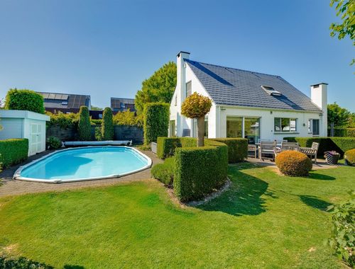                                         Villa à vendre à Boechout, € 735.000

