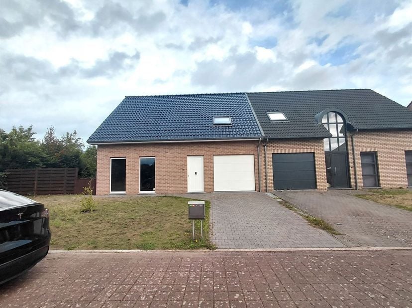 Maison à louer à August Vermeylenlaan 11,
                    3550 Zolder