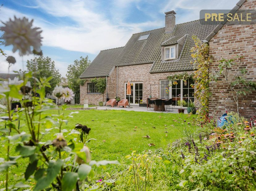 Huis te koop in Vaddenhoek 67,
                    9700 Oudenaarde