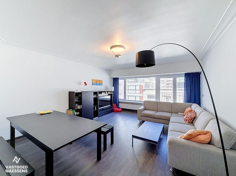 Appartement te huur in Henegouwenstraat 3 bus 04.01,
                    8400 Oostende