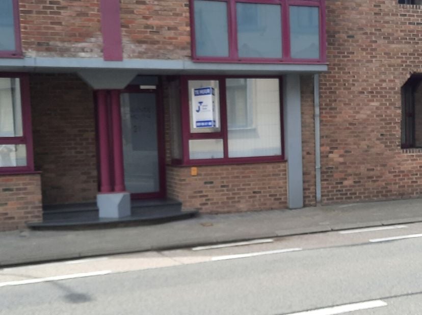 Appartement à louer
                    à 3680 Neeroeteren