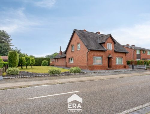                                         Maison à vendre à Ellikom, € 298.000
