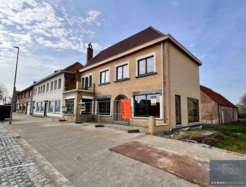                                         Woning te koop in Lapscheure, € 495.000
