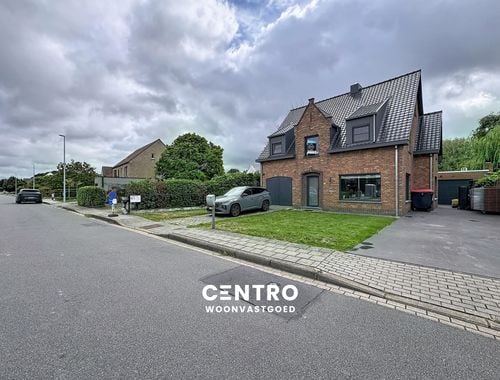                                         Villa te koop in Zedelgem, € 650.000
