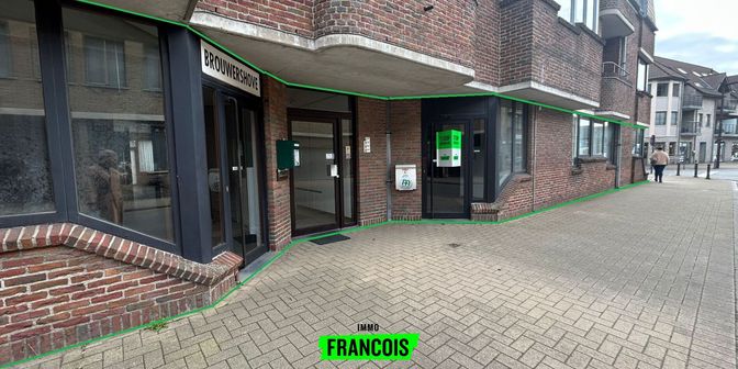 Bedrijfsvastgoed te koop in Westkerkestraat 30, 8480 Eernegem
