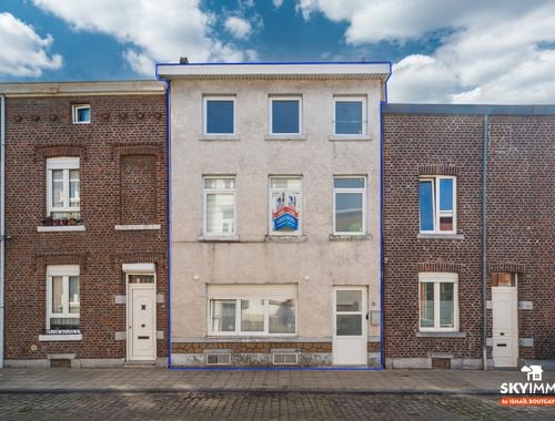                                         Eengezinswoning te koop in Liège, € 220.000
