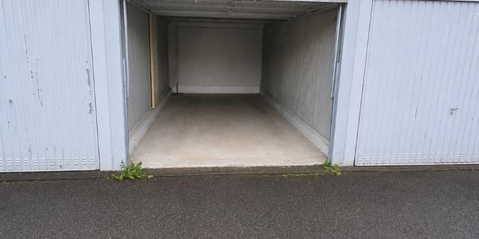 Garage te koop in Blommestraat 29 - +, 8800 Roeselare
