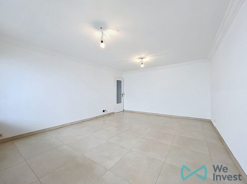 Tel : 0456 87 27 16 / E-mail : juliana.t@weinvest.be<br />
We Invest vous propose en exclusivité ce magnifique appartement 1 chambre, idéalement situé