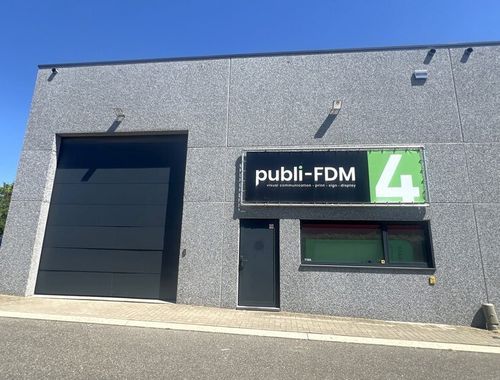                                         Bedrijfsgebouw te huur in Sint-Lievens-Houtem, € 1.650
