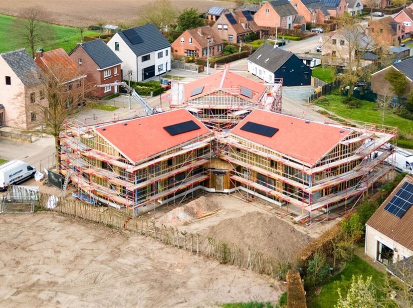 Une vie exclusive au coeur de Vlimmeren<br />
Sur le Heidijk à Vlimmeren, un projet de construction neuve de qualité et à petite échelle, comprenant s