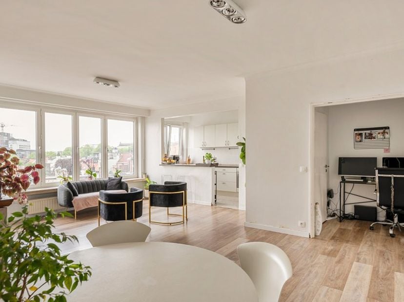 Appartement te koop in Carnotstraat 167 bus 602,
                    2060 Antwerpen