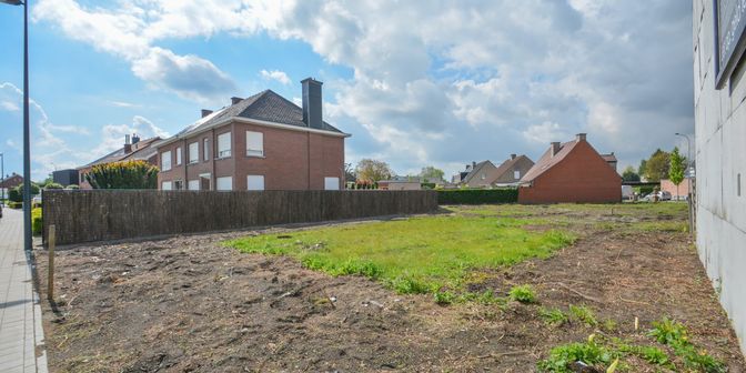 Grond te koop in Roeselaarsestraat 383, 8870 Izegem