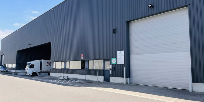 Bien professionnel à louer à Delften 23, 2390 Westmalle