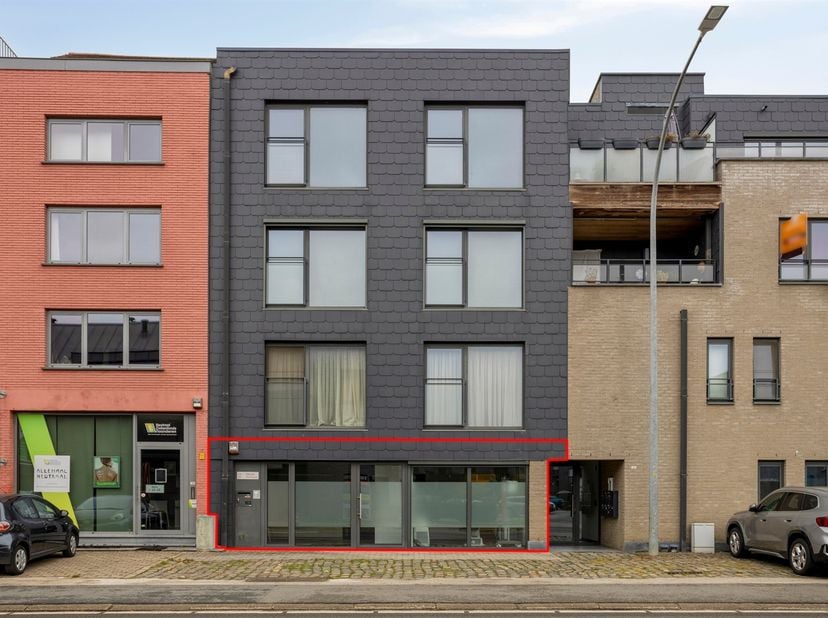 Bedrijfsvastgoed te koop in Aarschotsesteenweg 163 bus C,
                    3111 Wezemaal