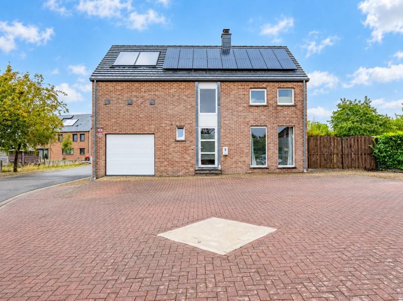 Huis te koop in Rue des Godis 9,
                    6900 Aye