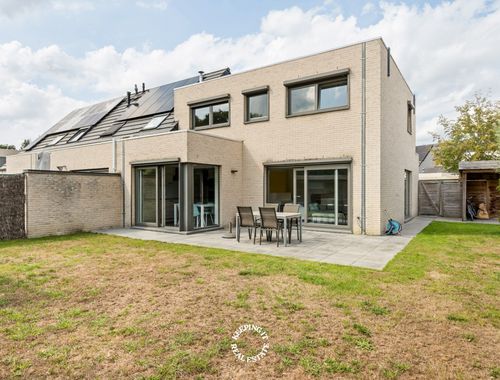                                         Maison à vendre à Sint-Michiels, € 495.000
