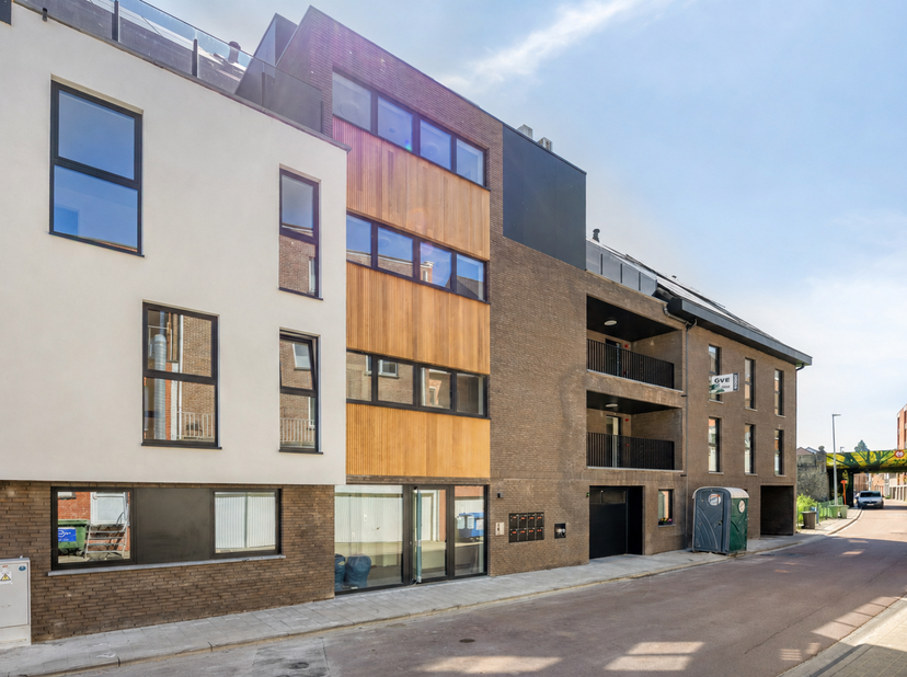 VERKOOP ONDER REGISTRATIERECHTEN (2% OF 12%) – EXCLUSIEF NIEUWBOUWAPPARTEMENT MET 3 SLAAPKAMERS IN HEVERLEE<br />
Op zoek naar een ruim en luxueus afg