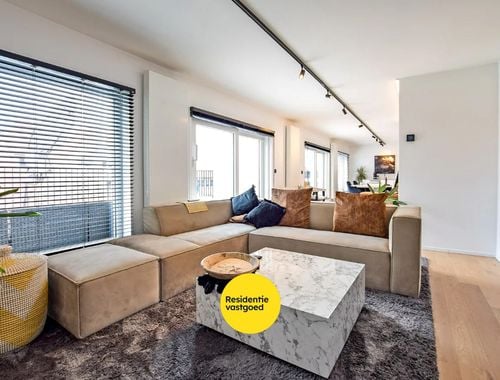                                         Penthouse te koop in Sint-Idesbald, € 595.000
