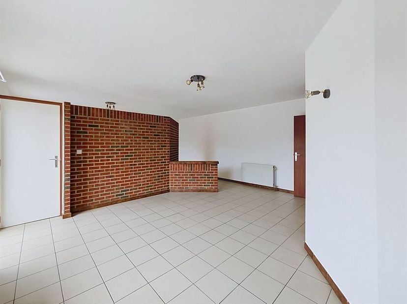Home Expert Immo à l'honneur de vous présenter ce studio 1 chambre à louer sur Arquennes. Ce studio  lumineux se trouve au 2ème étage dune petite copr