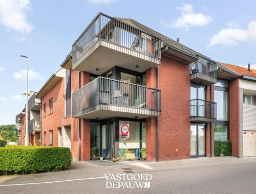                                         Gelijkvloers app. te koop in Ruddervoorde, € 295.000
