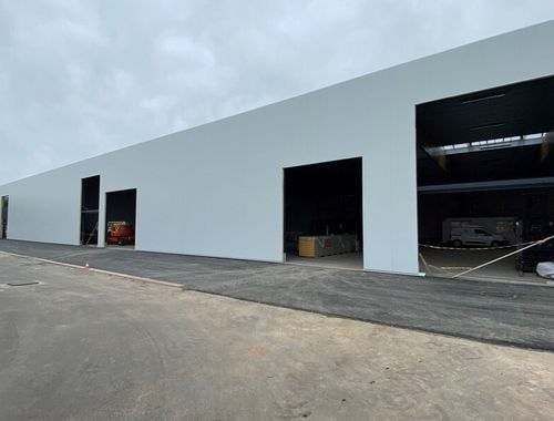                                         Bâtiment d’entreprise à louer à Wilrijk, € 7.064,17
