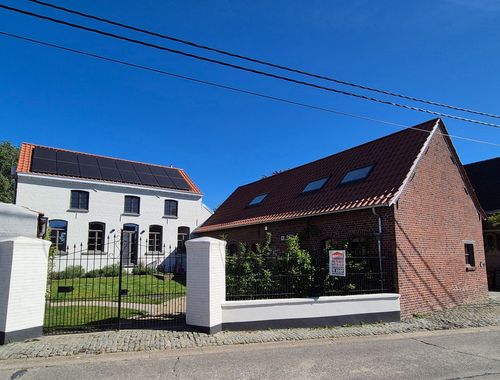                                         Villa te koop in Sint-Martens-Lierde, € 895.000
