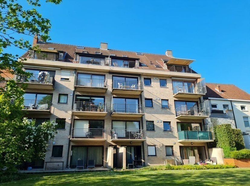 Appartement à louer
                    à 8870 Izegem