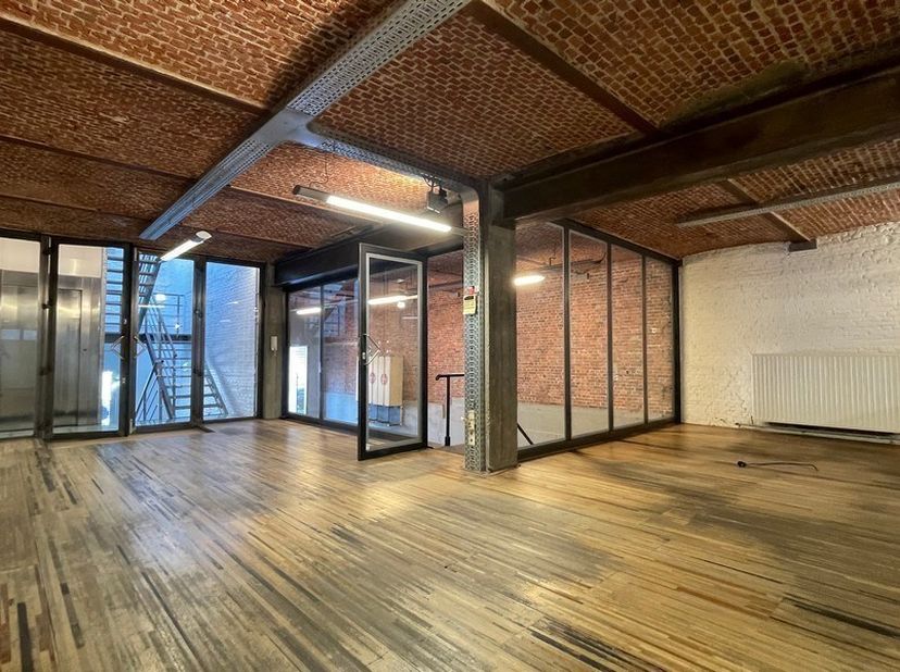 Bedrijfsvastgoed te huur in Ankerrui 18 - glv,
                    2000 Antwerpen
