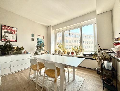                                         Appartement à louer à Ixelles, € 1.495
