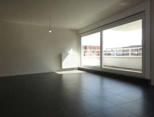                                         Appartement à louer à Zwijnaarde, € 950
