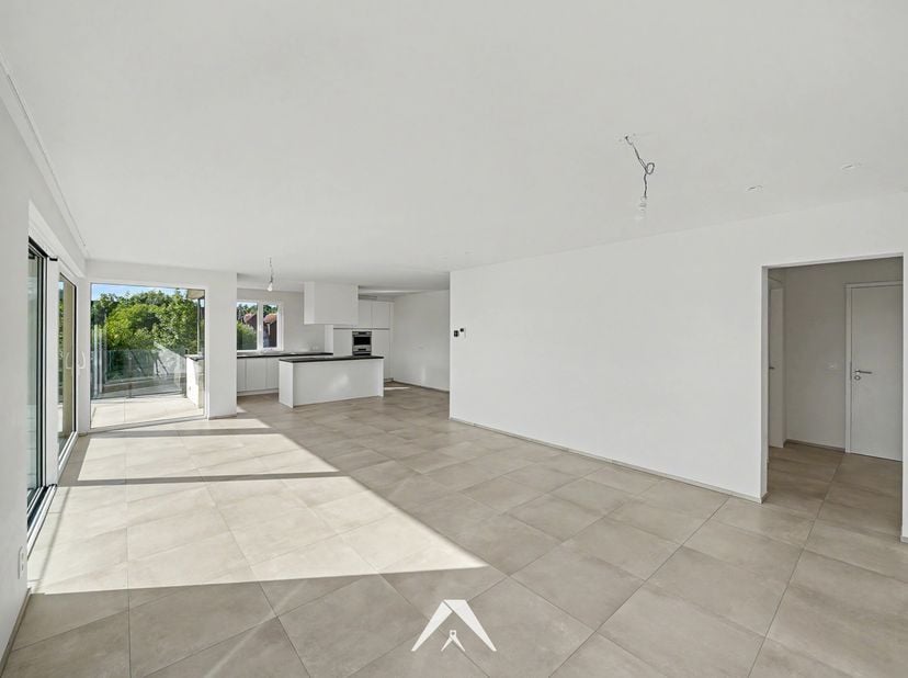 Ruim en lichtrijk appartement van 134 m² met zonneterras | Residentie Carpe Diem | Eerste verdieping<br />
In deze eigentijdse en kleinschalige Reside