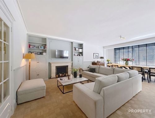                                         Appartement te koop in Kortrijk, € 349.000
