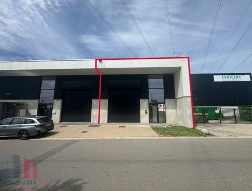                                         Bedrijfsgebouw te huur in Grimbergen, € 1.600
