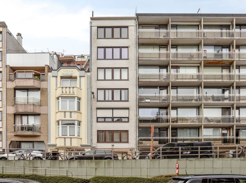 Appartement te koop in Graaf Jansdijk 18 bus 05,
                    8370 Blankenberge
