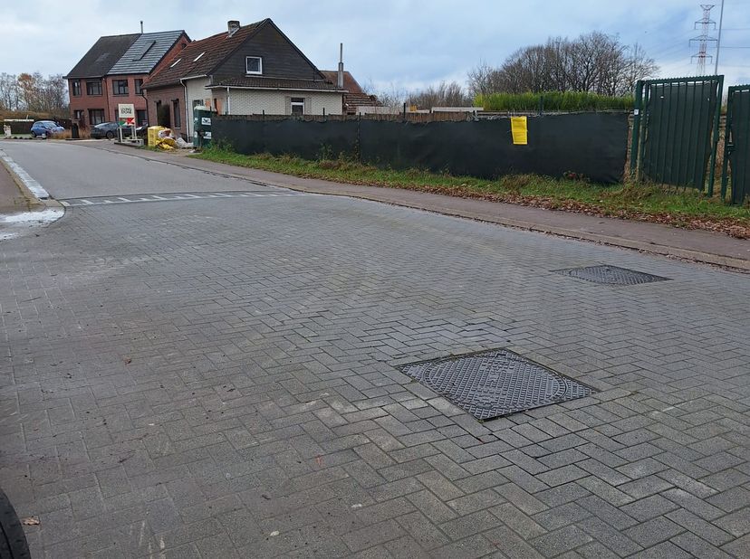 Terrain à vendre à Veldstraat 106,
                    3500 Hasselt