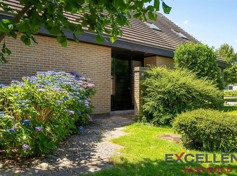 Maison à vendre
                    à 9800 Petegem-aan-de-Leie