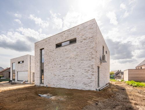                                         Woning te koop in Opglabbeek, € 390.000
