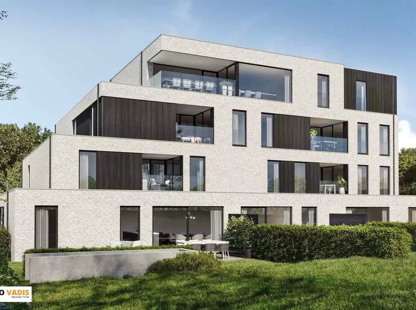 Dit stijlvol nieuwbouwproject met vijf energiezuinige BEN-appartementen met terras ligt in de Baversstraat 12 in Tongeren-Borgloon.<br />
De residenti