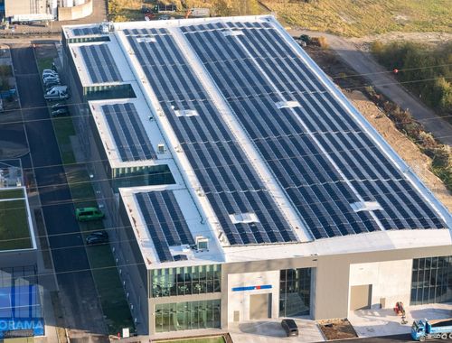                                         Bedrijfsgebouw te huur in Zwijndrecht, € 16.900
