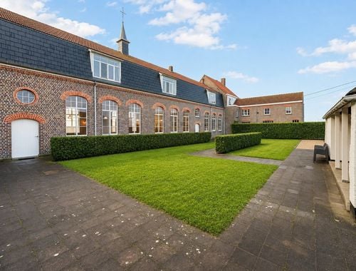                                         Woning te koop in Wijtschate, € 1.075.000
