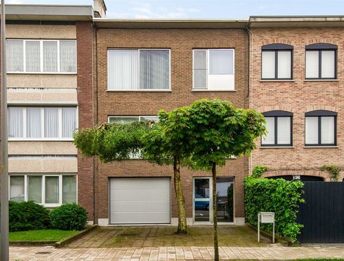                                         Maison unifamiliale à vendre à Wilrijk, € 389.000
