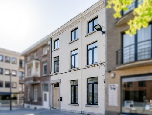                                         Maison à vendre à Sint-Truiden, € 425.000
