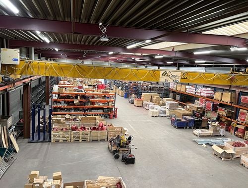                                         Bedrijfsgebouw te huur in Hasselt, € 3.300
