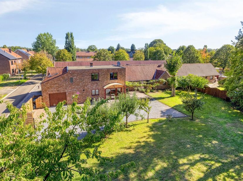 Huis te koop in Kanadastraat 10,
                    3560 Zolder