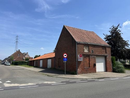                                         Opslagplaats te huur in Roeselare, € 590
