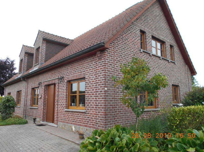 Huis te huur in Beerlegemsebaan 5,
                    9630 Beerlegem