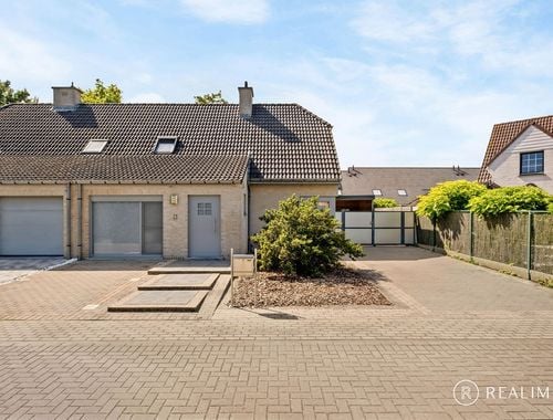                                         Woning te koop in Izegem, € 359.000
