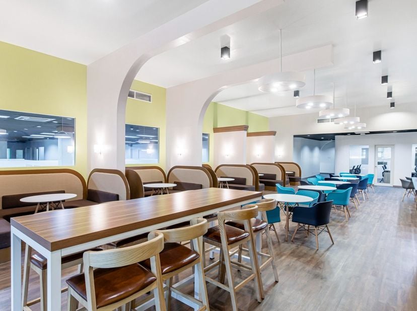 Ongelimiteerd gebruik van kantoren in Regus Klaverbladstraat 11<br />
<br />
Alle prijzen zijn vanaf-prijzen en kunnen worden gewijzigd, afhankelijk v