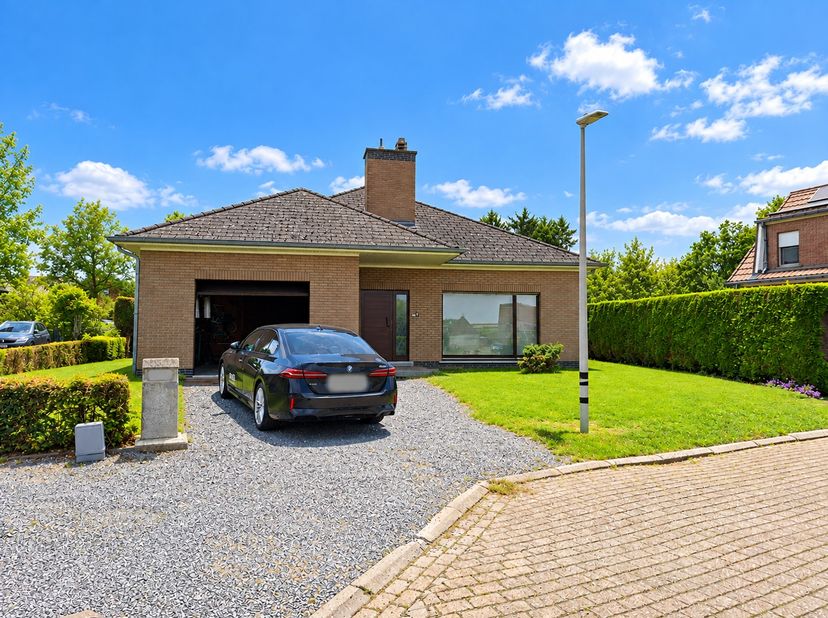 Maison à vendre à Ridderstraat 14,
                    9620 Zottegem